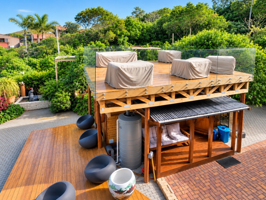 4 Bedroom Property for Sale in Brenton On Sea Western Cape